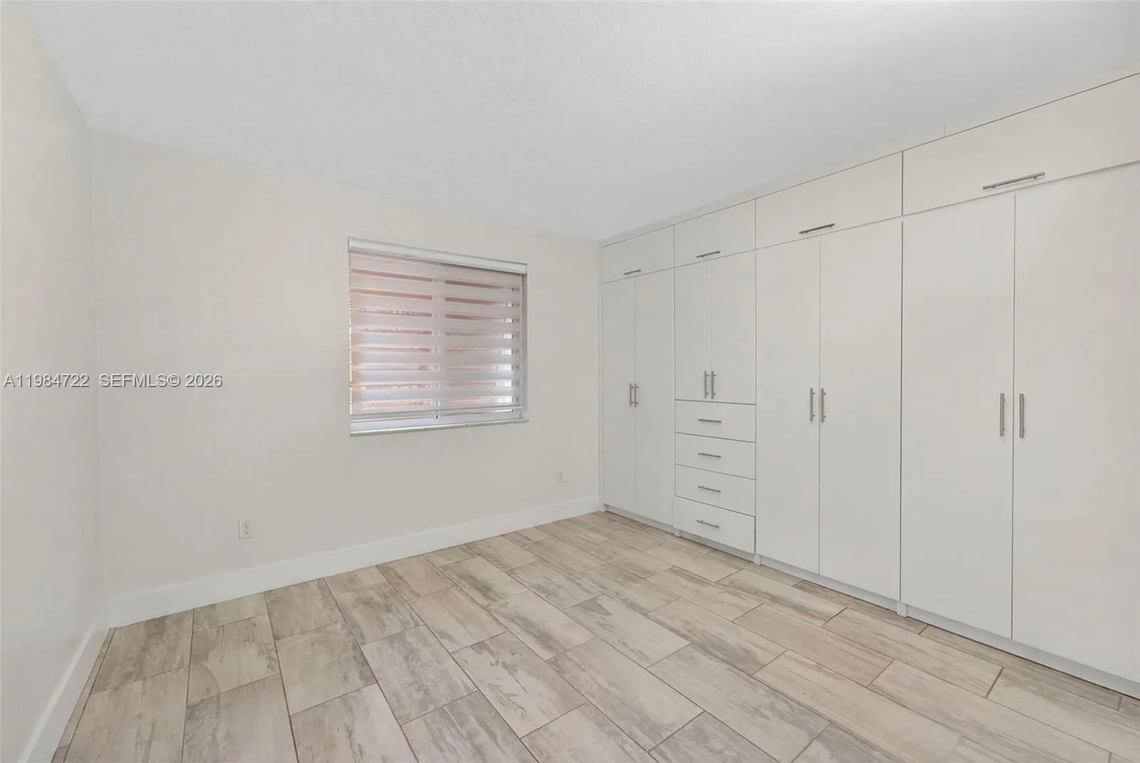 13182 Sw 9th Ln, Miami, Florida 33184, Miami, Florida 33184, 2 Bedrooms Bedrooms, ,2 BathroomsBathrooms,Residential,For Sale,13182 Sw 9th Ln, Miami, Florida 33184,A11984722