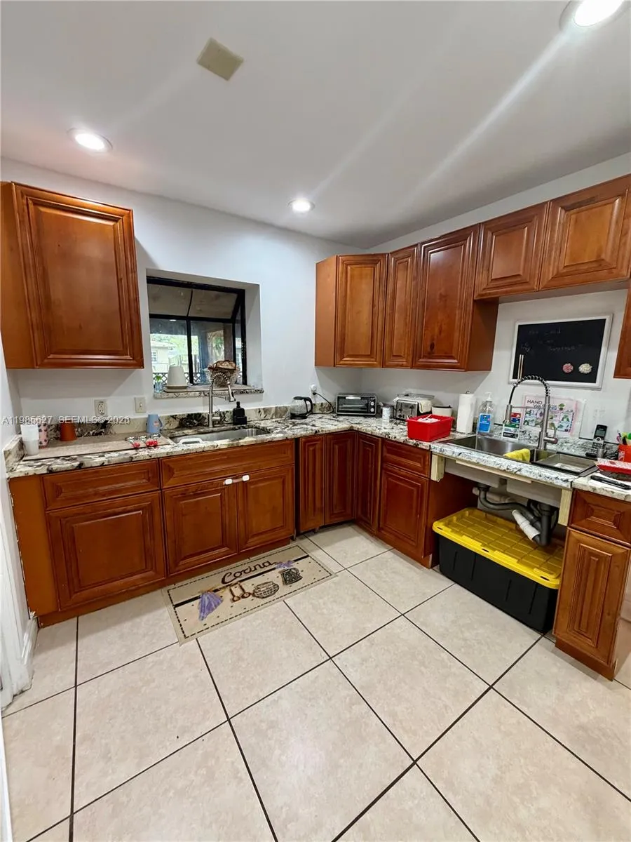 4537 W Broward Blvd, Plantation, Florida 33317, Plantation, Florida 33317, ,Commercial Lease,For Rent,4537 W Broward Blvd, Plantation, Florida 33317,A11985627