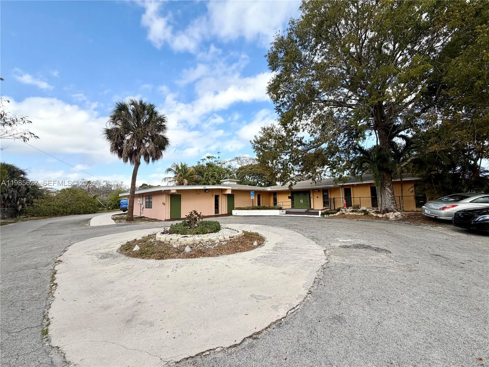 4537 W Broward Blvd, Plantation, Florida 33317, Plantation, Florida 33317, ,Commercial Lease,For Rent,4537 W Broward Blvd, Plantation, Florida 33317,A11985627