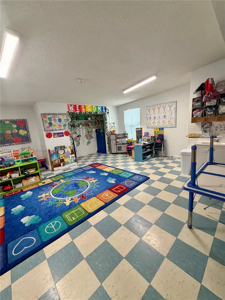 4537 W Broward Blvd, Plantation, Florida 33317, Plantation, Florida 33317, ,Commercial Lease,For Rent,4537 W Broward Blvd, Plantation, Florida 33317,A11985627