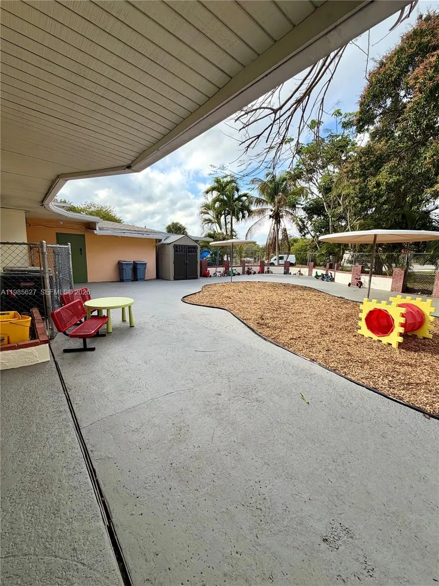 4537 W Broward Blvd, Plantation, Florida 33317, Plantation, Florida 33317, ,Commercial Lease,For Rent,4537 W Broward Blvd, Plantation, Florida 33317,A11985627