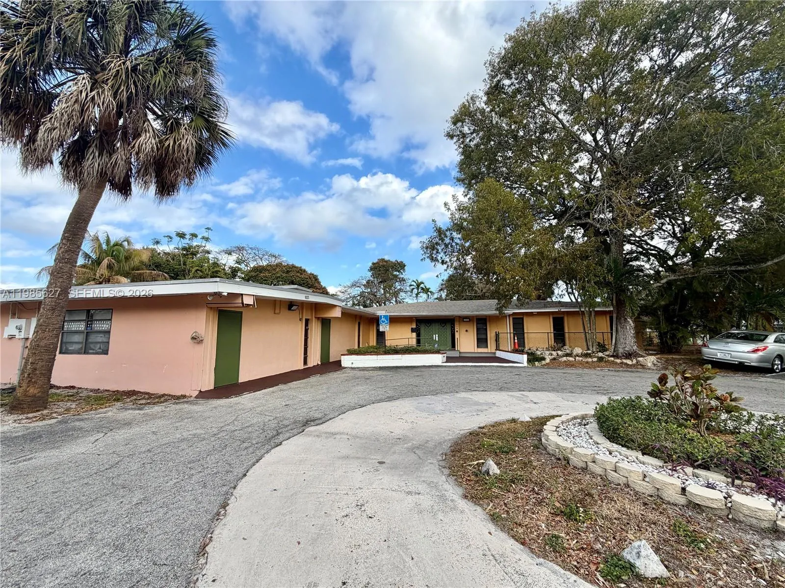 4537 W Broward Blvd, Plantation, Florida 33317, Plantation, Florida 33317, ,Commercial Lease,For Rent,4537 W Broward Blvd, Plantation, Florida 33317,A11985627