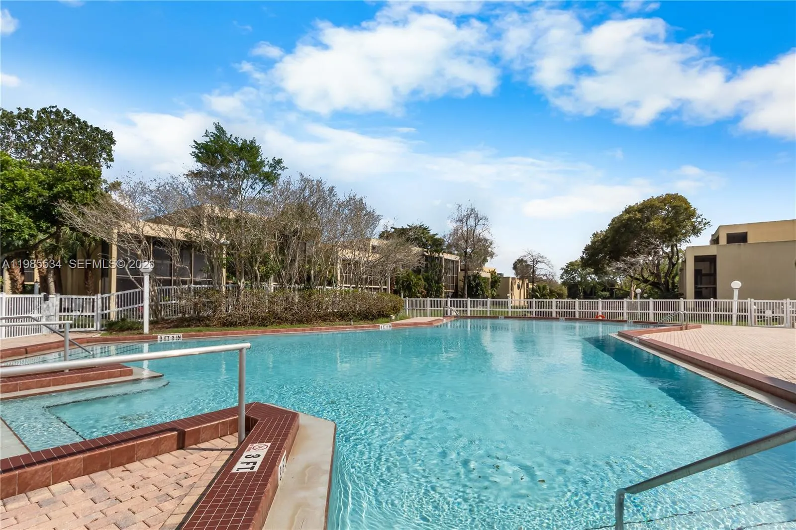 2810 Sw 87th Ave 918, Davie, Florida 33328, Davie, Florida 33328, 2 Bedrooms Bedrooms, ,2 BathroomsBathrooms,Residential,For Sale,2810 Sw 87th Ave 918, Davie, Florida 33328,A11985534