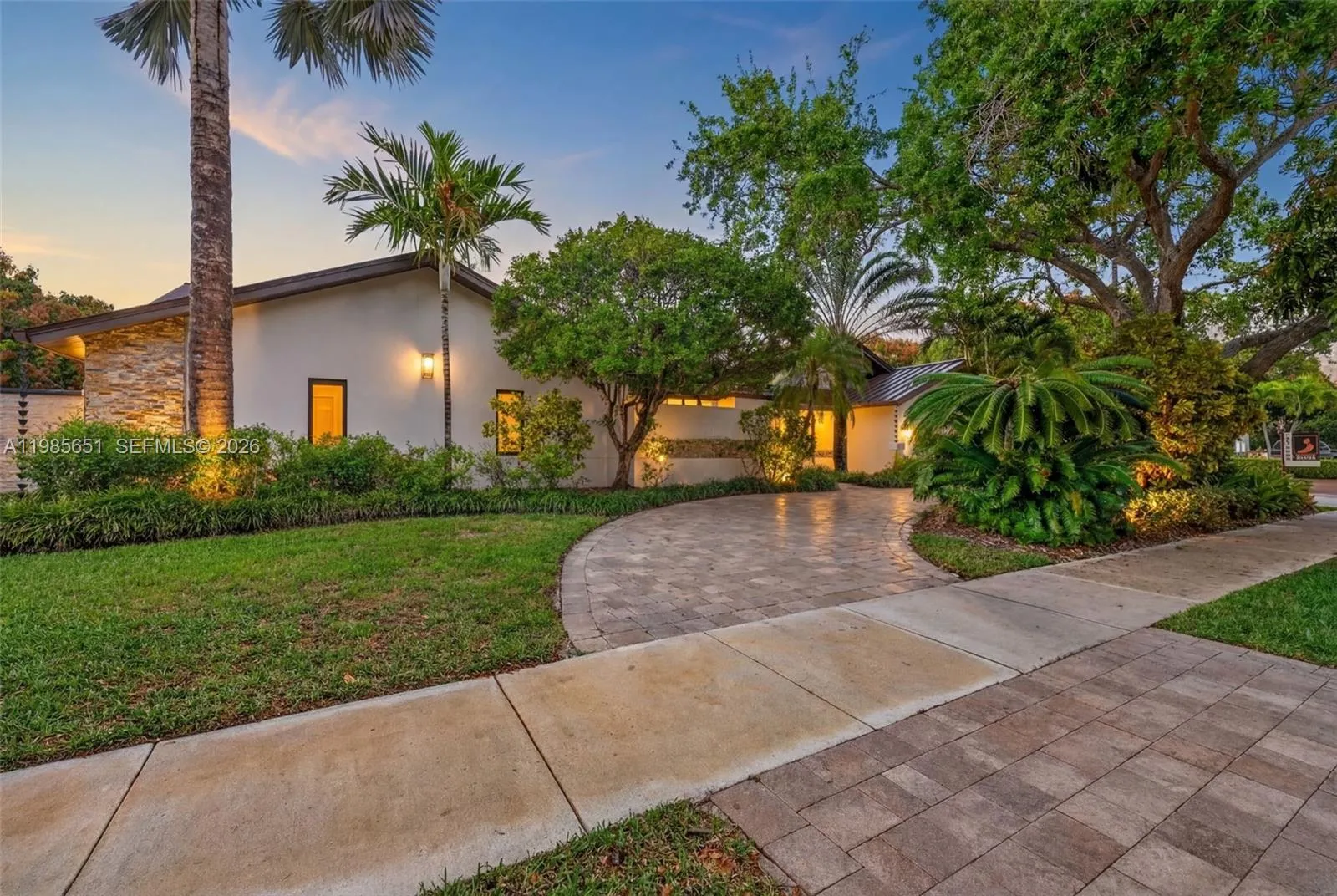8263 Sw 160th St, Palmetto Bay, Florida 33157, Palmetto Bay, Florida 33157, 4 Bedrooms Bedrooms, ,3 BathroomsBathrooms,Residential,For Sale,8263 Sw 160th St, Palmetto Bay, Florida 33157,A11985651