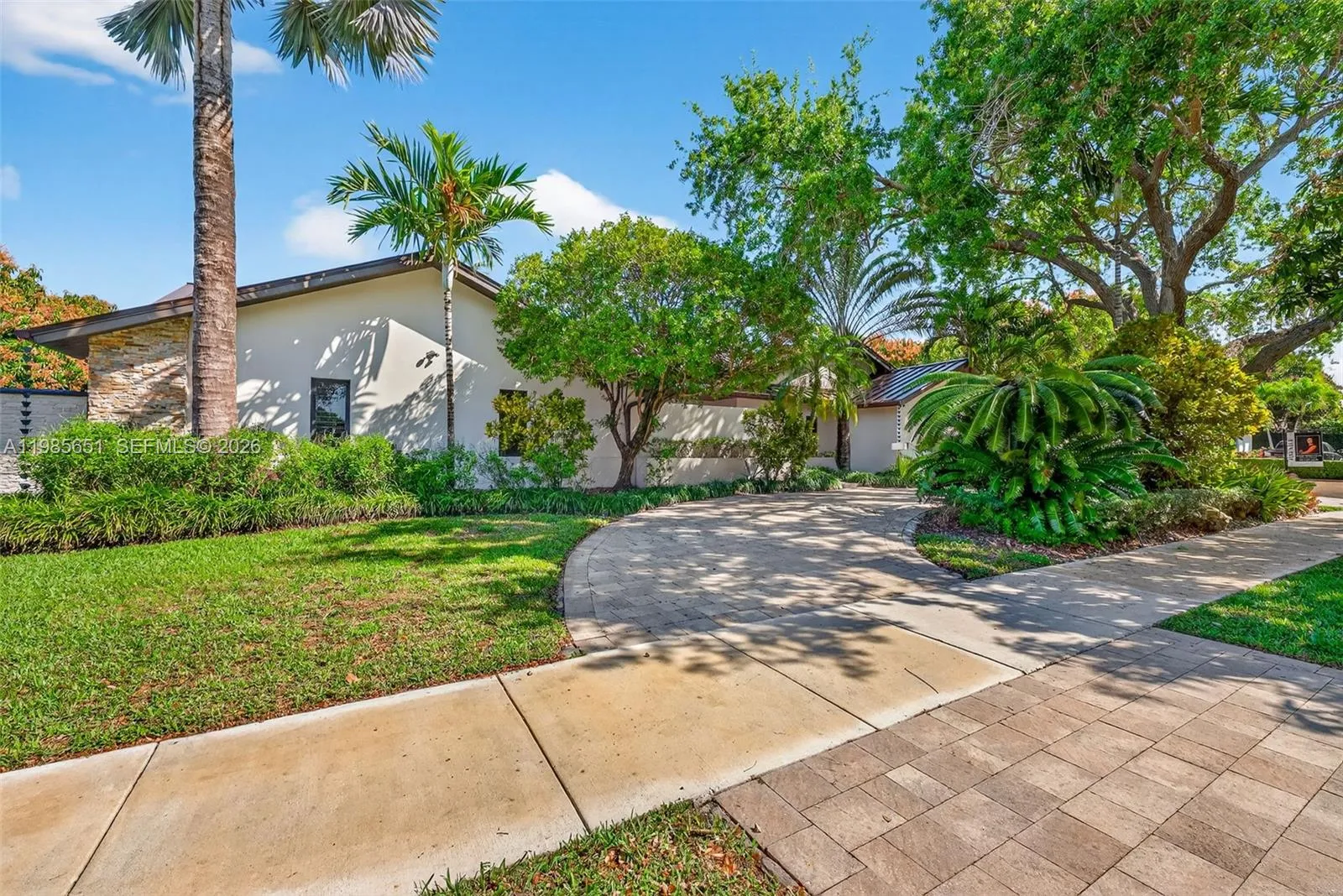 8263 Sw 160th St, Palmetto Bay, Florida 33157, Palmetto Bay, Florida 33157, 4 Bedrooms Bedrooms, ,3 BathroomsBathrooms,Residential,For Sale,8263 Sw 160th St, Palmetto Bay, Florida 33157,A11985651