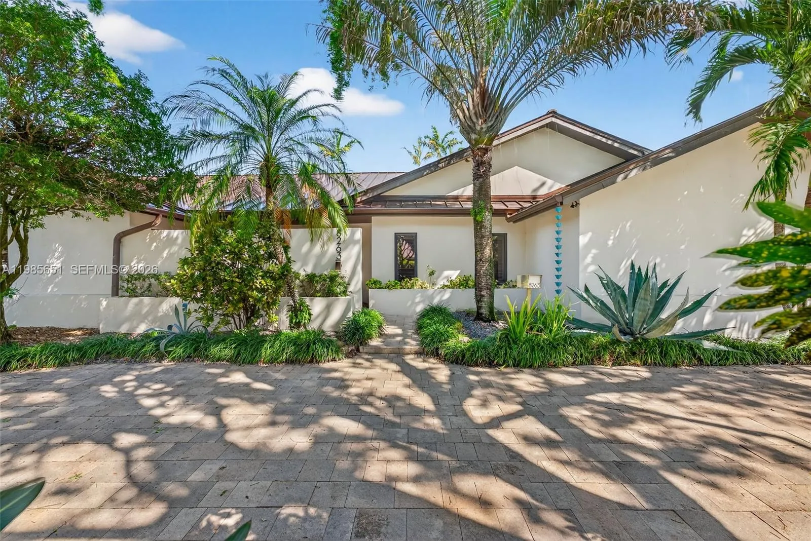 8263 Sw 160th St, Palmetto Bay, Florida 33157, Palmetto Bay, Florida 33157, 4 Bedrooms Bedrooms, ,3 BathroomsBathrooms,Residential,For Sale,8263 Sw 160th St, Palmetto Bay, Florida 33157,A11985651