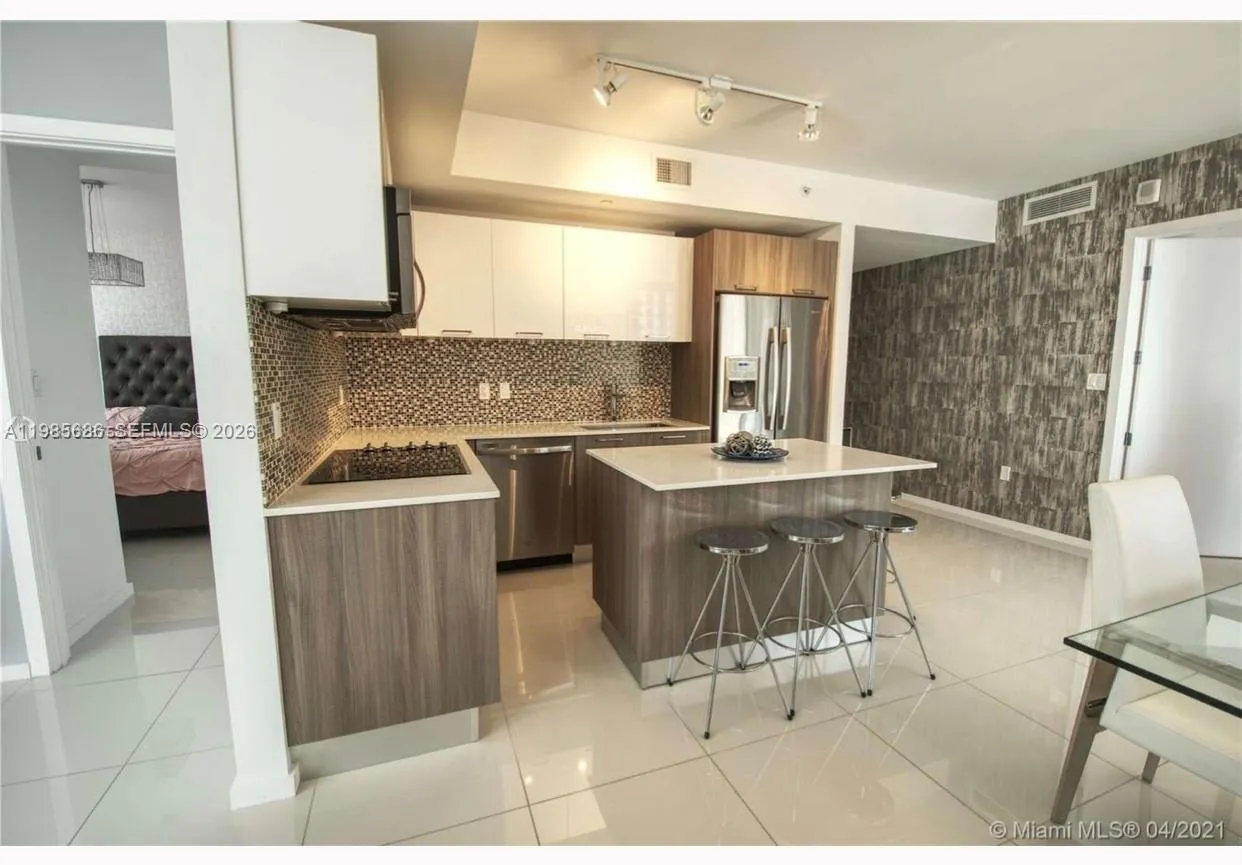 5300 Paseo Blvd, Doral, Florida 33166, Doral, Florida 33166, 2 Bedrooms Bedrooms, ,2 BathroomsBathrooms,Residential,For Sale,5300 Paseo Blvd, Doral, Florida 33166,A11985686