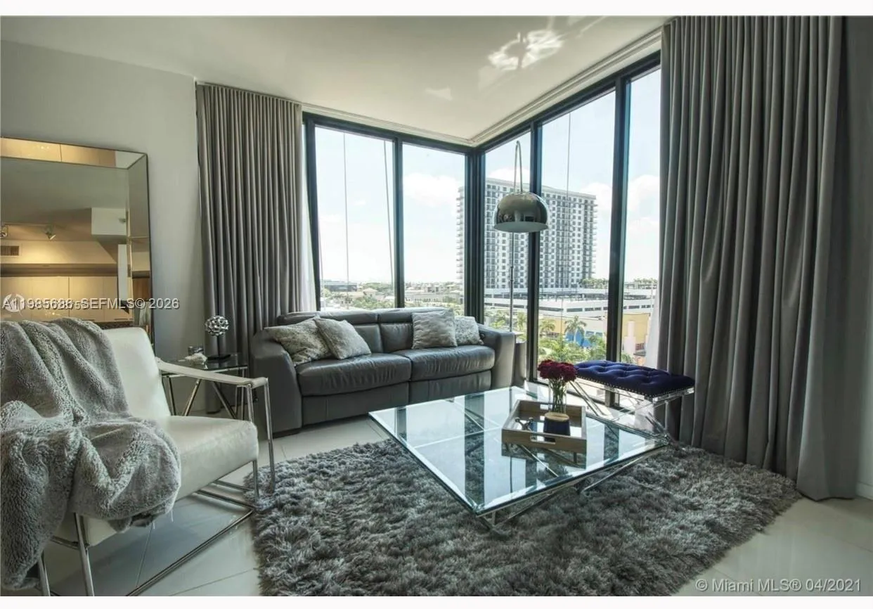 5300 Paseo Blvd, Doral, Florida 33166, Doral, Florida 33166, 2 Bedrooms Bedrooms, ,2 BathroomsBathrooms,Residential,For Sale,5300 Paseo Blvd, Doral, Florida 33166,A11985686