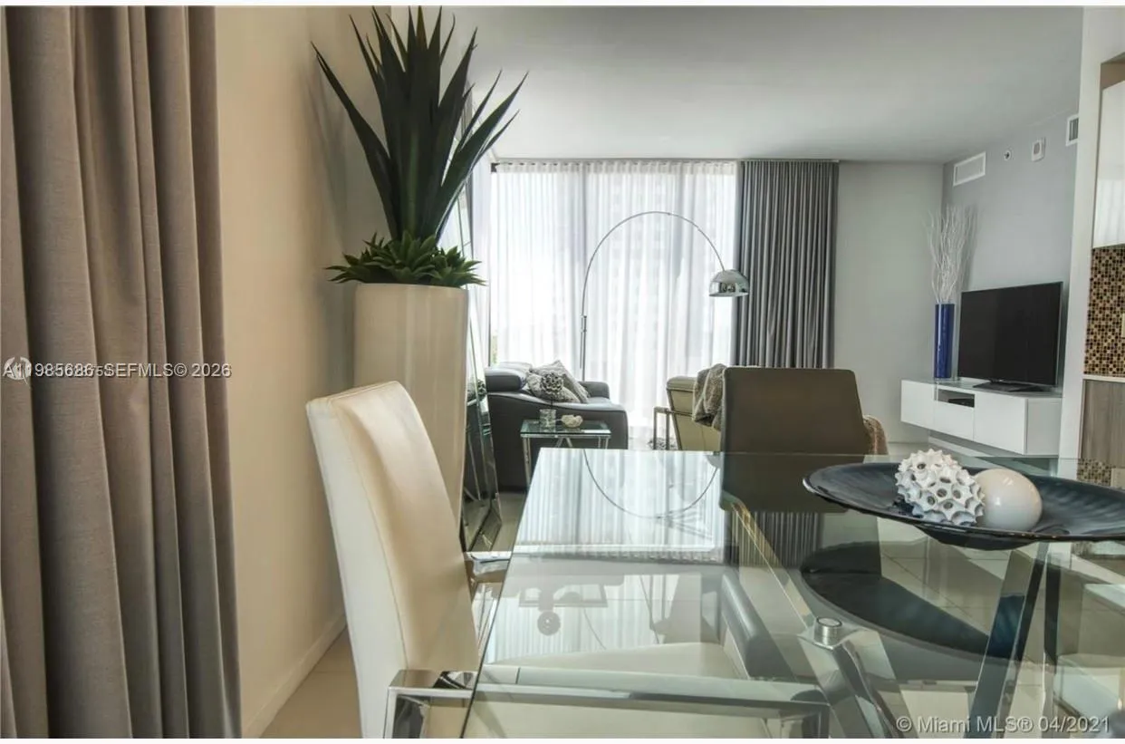 5300 Paseo Blvd, Doral, Florida 33166, Doral, Florida 33166, 2 Bedrooms Bedrooms, ,2 BathroomsBathrooms,Residential,For Sale,5300 Paseo Blvd, Doral, Florida 33166,A11985686