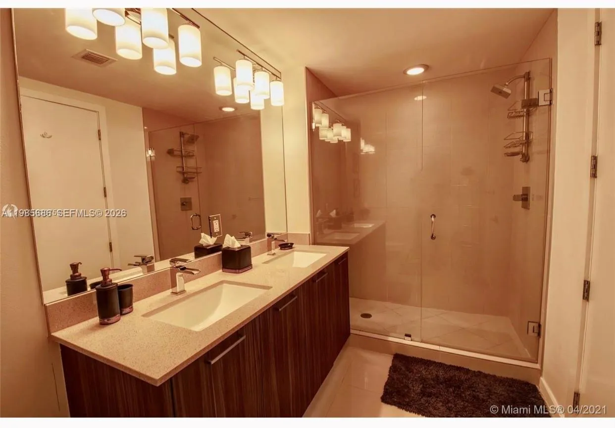 5300 Paseo Blvd, Doral, Florida 33166, Doral, Florida 33166, 2 Bedrooms Bedrooms, ,2 BathroomsBathrooms,Residential,For Sale,5300 Paseo Blvd, Doral, Florida 33166,A11985686