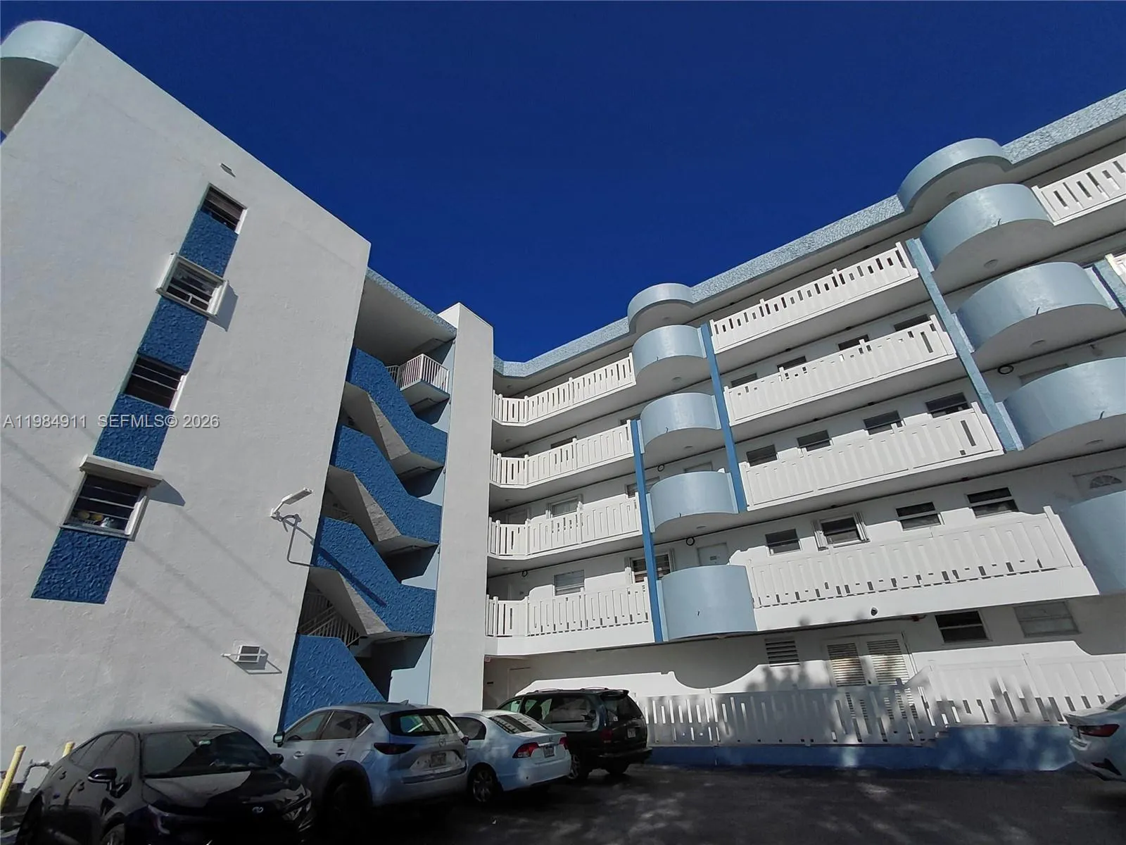 7900 Tatum Waterway Dr 405, Miami Beach, Florida 3, Miami Beach, Florida 33141, 1 Bedroom Bedrooms, ,1 BathroomBathrooms,Residential Lease,For Rent,7900 Tatum Waterway Dr 405, Miami Beach, Florida 3,A11984911