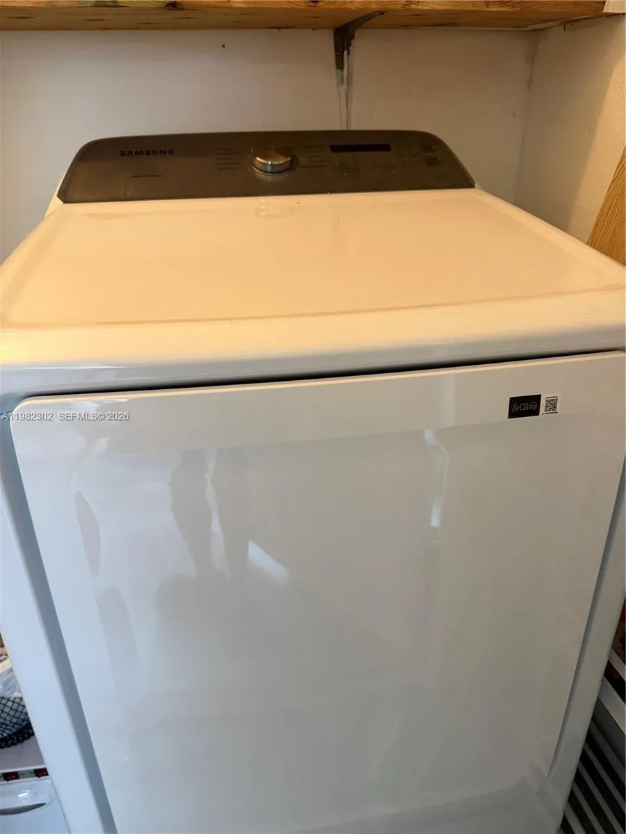 2620 Sw 51st St 1-2, Dania Beach, Florida 33312, Dania Beach, Florida 33312, 2 Bedrooms Bedrooms, ,1 BathroomBathrooms,Residential Lease,For Rent,2620 Sw 51st St 1-2, Dania Beach, Florida 33312,A11982302