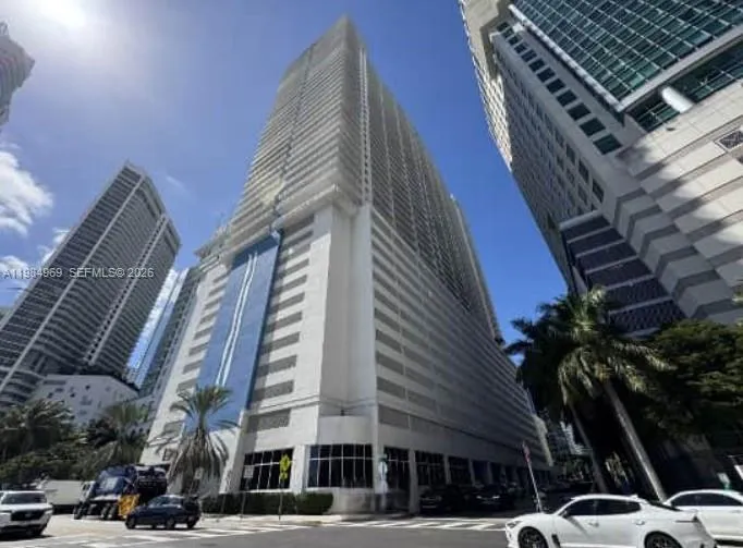 1200 Brickell Bay Dr 2618, Miami, Florida 33131, Miami, Florida 33131, 1 Bedroom Bedrooms, ,1 BathroomBathrooms,Residential,For Sale,1200 Brickell Bay Dr 2618, Miami, Florida 33131,A11984969