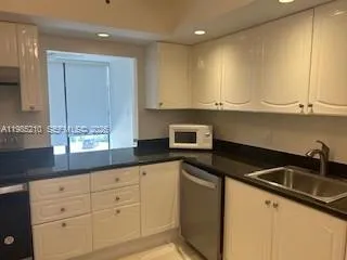 400 Leslie Dr 308, Hallandale Beach, Florida 33009, Hallandale Beach, Florida 33009, 1 Bedroom Bedrooms, ,2 BathroomsBathrooms,Residential Lease,For Rent,400 Leslie Dr 308, Hallandale Beach, Florida 33009,A11985210