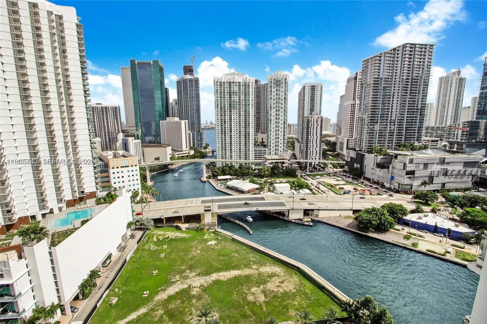 92 Sw 3rd St 2510, Miami, Florida 33130, Miami, Florida 33130, 2 Bedrooms Bedrooms, ,2 BathroomsBathrooms,Residential Lease,For Rent,92 Sw 3rd St 2510, Miami, Florida 33130,A11985743
