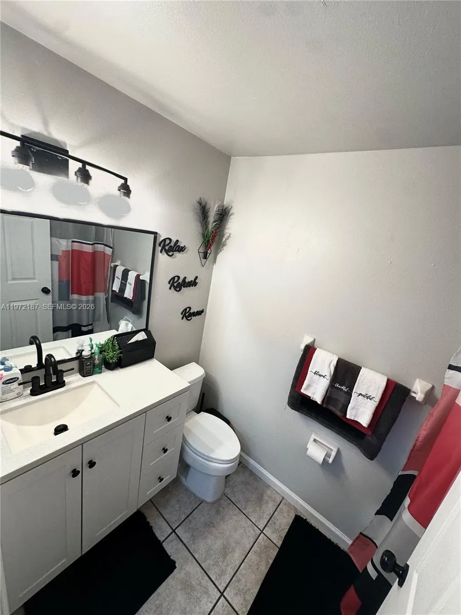 6138 Grant St A-b, Hollywood, Florida 33024, Hollywood, Florida 33024, 2 Bedrooms Bedrooms, ,1 BathroomBathrooms,Residential Lease,For Rent,6138 Grant St A-b, Hollywood, Florida 33024,A11972187