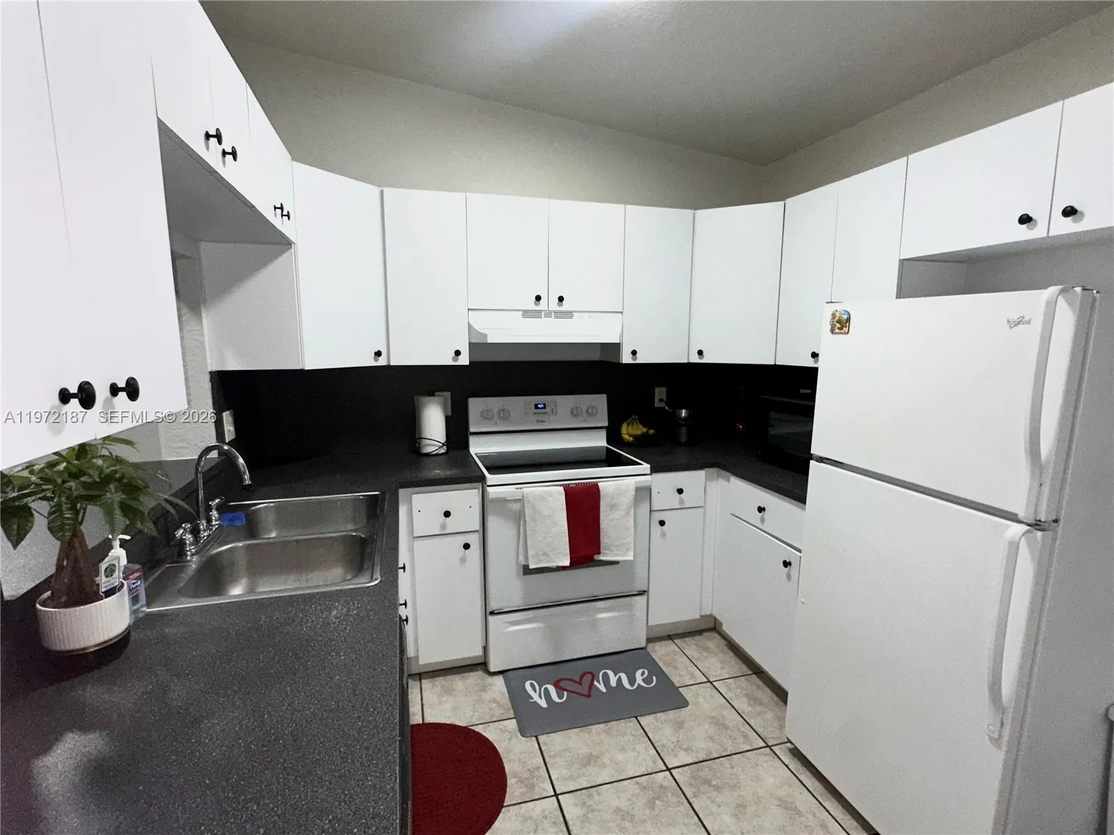 6138 Grant St A-b, Hollywood, Florida 33024, Hollywood, Florida 33024, 2 Bedrooms Bedrooms, ,1 BathroomBathrooms,Residential Lease,For Rent,6138 Grant St A-b, Hollywood, Florida 33024,A11972187