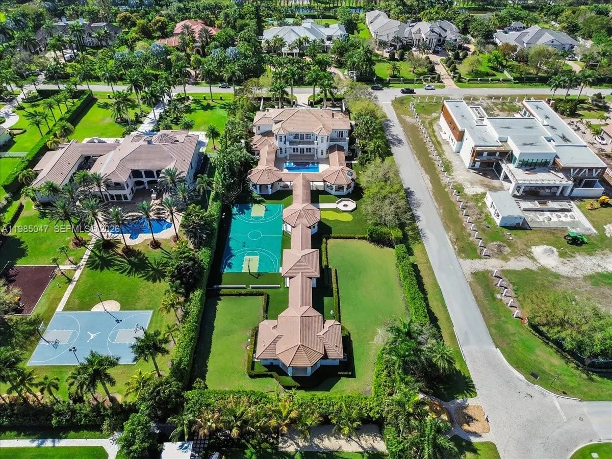 16755 Berkshire Ct, Southwest Ranches, Florida 333, Southwest Ranches, Florida 33331, 9 Bedrooms Bedrooms, ,9 BathroomsBathrooms,Residential,For Sale,16755 Berkshire Ct, Southwest Ranches, Florida 333,A11985047