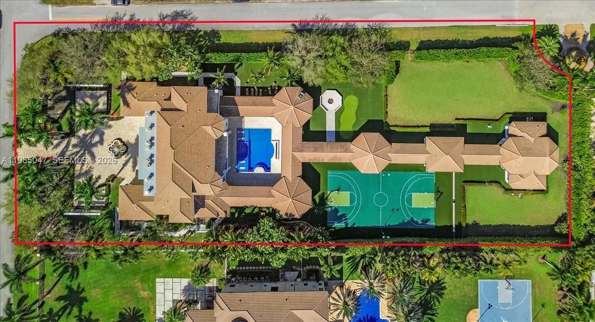 16755 Berkshire Ct, Southwest Ranches, Florida 333, Southwest Ranches, Florida 33331, 9 Bedrooms Bedrooms, ,9 BathroomsBathrooms,Residential,For Sale,16755 Berkshire Ct, Southwest Ranches, Florida 333,A11985047
