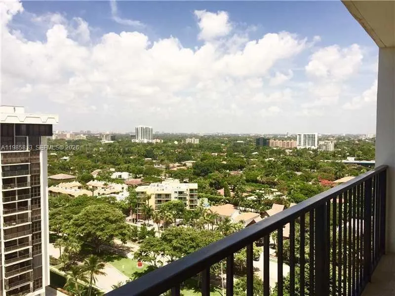 1901 Brickell Ave B1804, Miami, Florida 33129, Miami, Florida 33129, 1 Bedroom Bedrooms, ,1 BathroomBathrooms,Residential Lease,For Rent,1901 Brickell Ave B1804, Miami, Florida 33129,A11985813