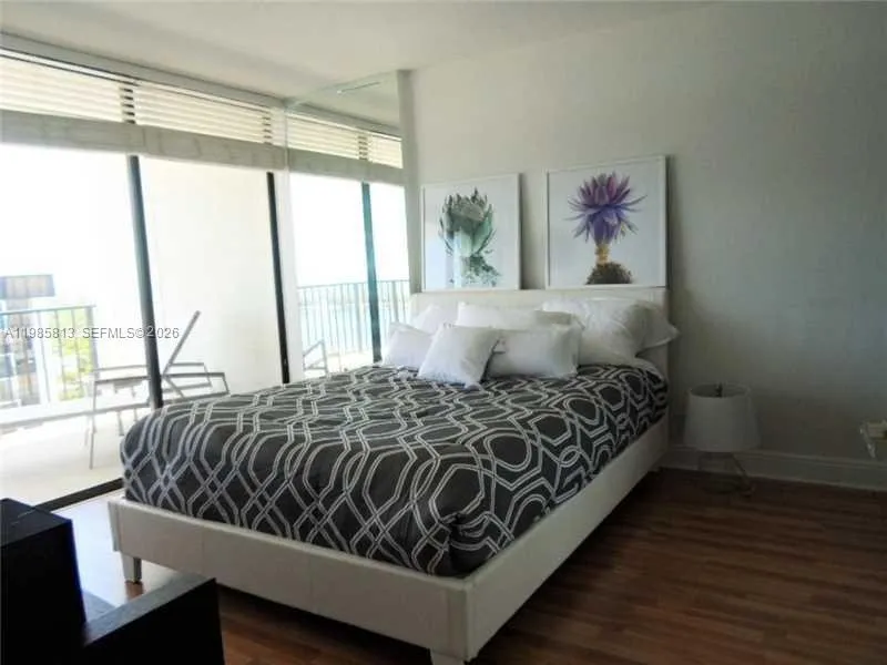 1901 Brickell Ave B1804, Miami, Florida 33129, Miami, Florida 33129, 1 Bedroom Bedrooms, ,1 BathroomBathrooms,Residential Lease,For Rent,1901 Brickell Ave B1804, Miami, Florida 33129,A11985813