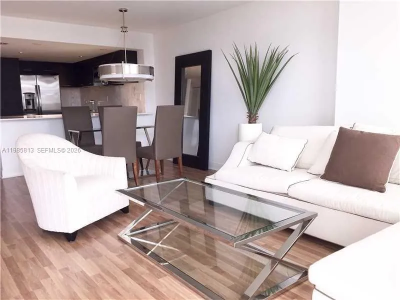 1901 Brickell Ave B1804, Miami, Florida 33129, Miami, Florida 33129, 1 Bedroom Bedrooms, ,1 BathroomBathrooms,Residential Lease,For Rent,1901 Brickell Ave B1804, Miami, Florida 33129,A11985813