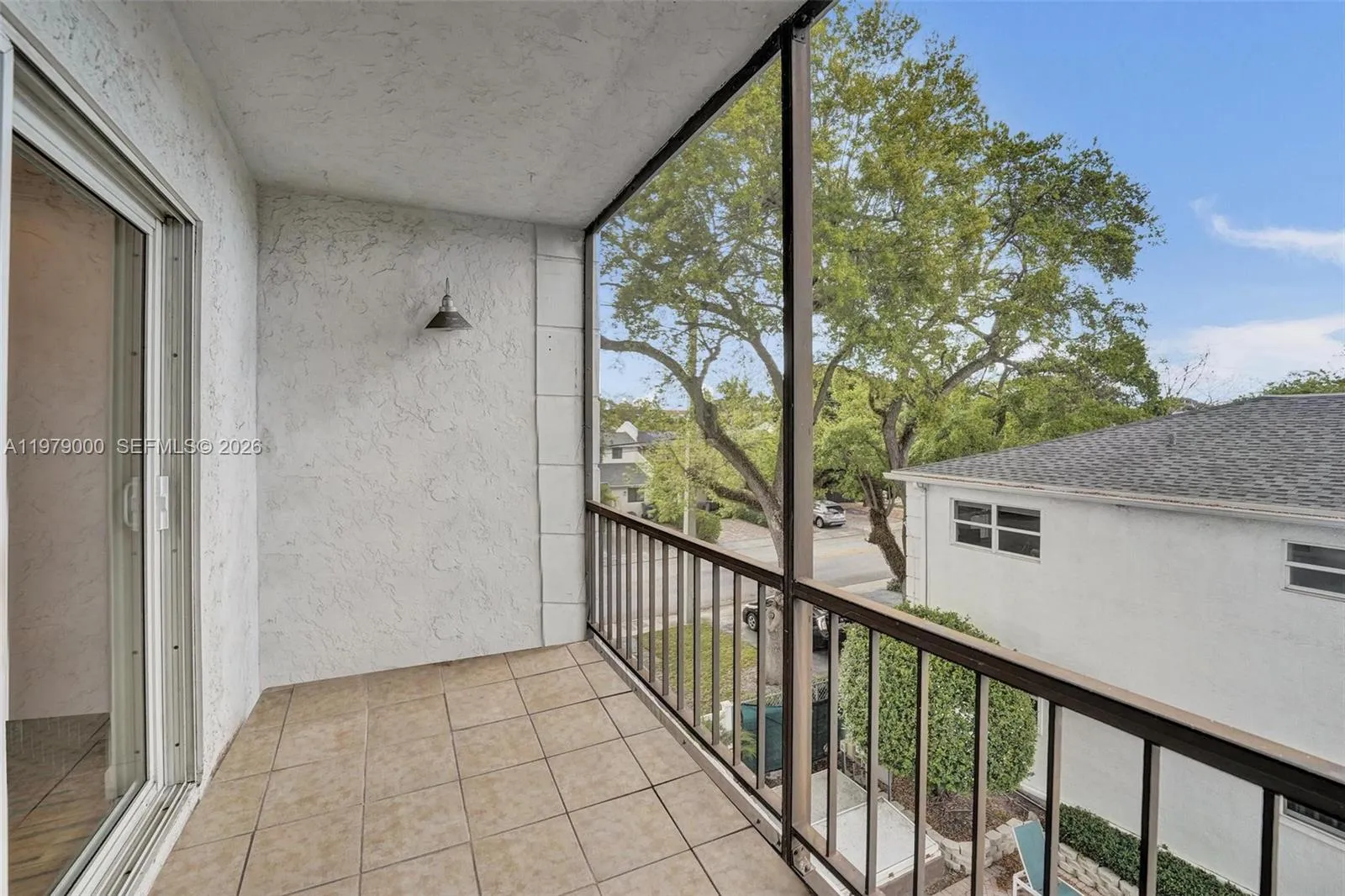 1212 Se 2nd Ct 301, Fort Lauderdale, Florida 33301, Fort Lauderdale, Florida 33301, 2 Bedrooms Bedrooms, ,2 BathroomsBathrooms,Residential,For Sale,1212 Se 2nd Ct 301, Fort Lauderdale, Florida 33301,A11979000