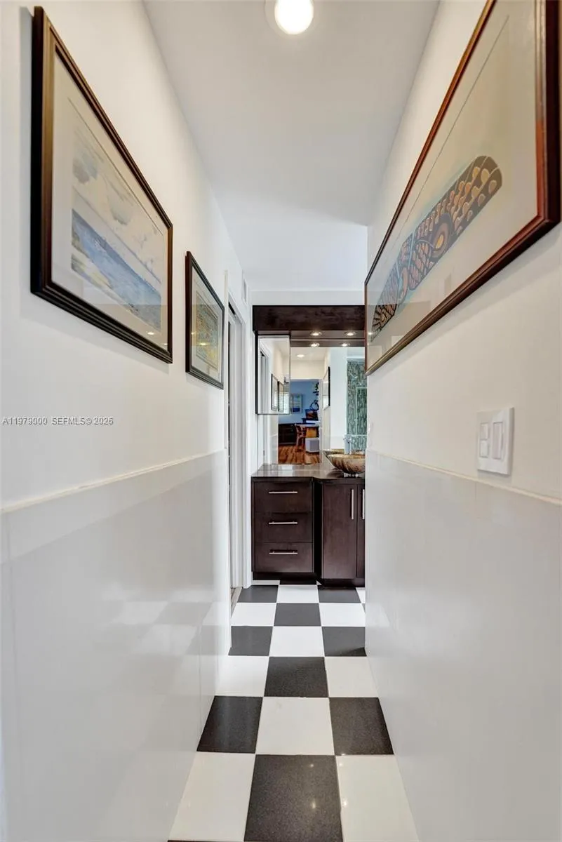 1212 Se 2nd Ct 301, Fort Lauderdale, Florida 33301, Fort Lauderdale, Florida 33301, 2 Bedrooms Bedrooms, ,2 BathroomsBathrooms,Residential,For Sale,1212 Se 2nd Ct 301, Fort Lauderdale, Florida 33301,A11979000