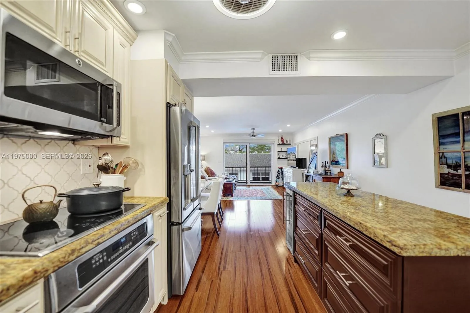 1212 Se 2nd Ct 301, Fort Lauderdale, Florida 33301, Fort Lauderdale, Florida 33301, 2 Bedrooms Bedrooms, ,2 BathroomsBathrooms,Residential,For Sale,1212 Se 2nd Ct 301, Fort Lauderdale, Florida 33301,A11979000