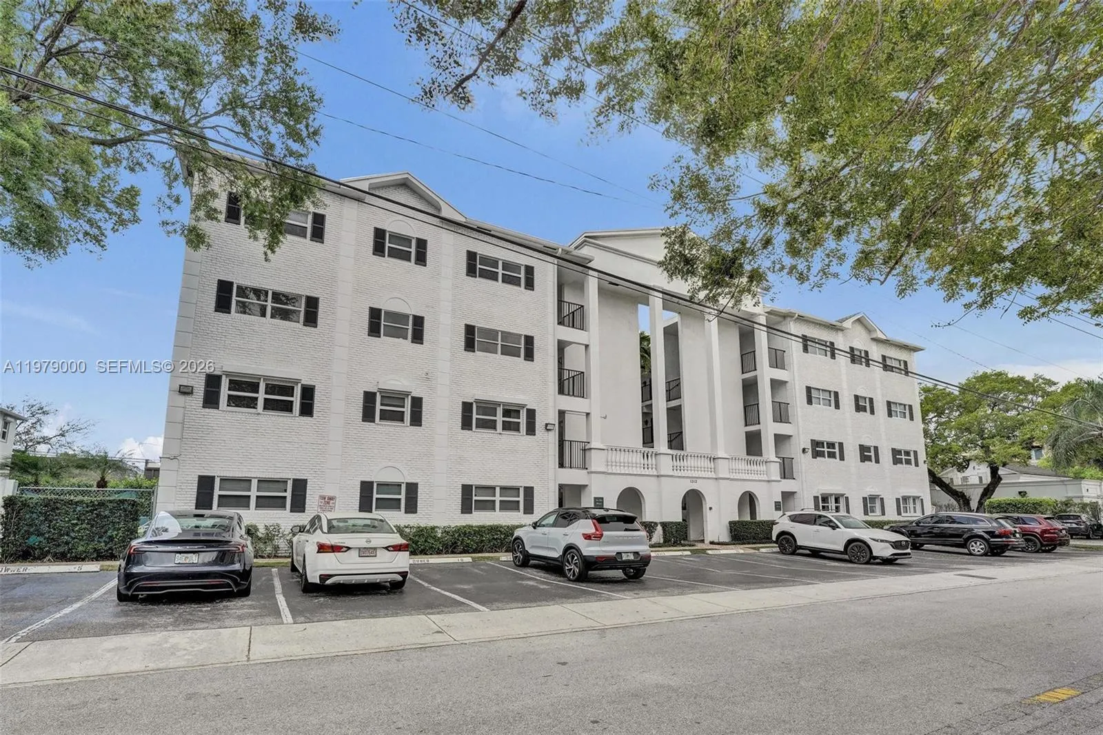 1212 Se 2nd Ct 301, Fort Lauderdale, Florida 33301, Fort Lauderdale, Florida 33301, 2 Bedrooms Bedrooms, ,2 BathroomsBathrooms,Residential,For Sale,1212 Se 2nd Ct 301, Fort Lauderdale, Florida 33301,A11979000