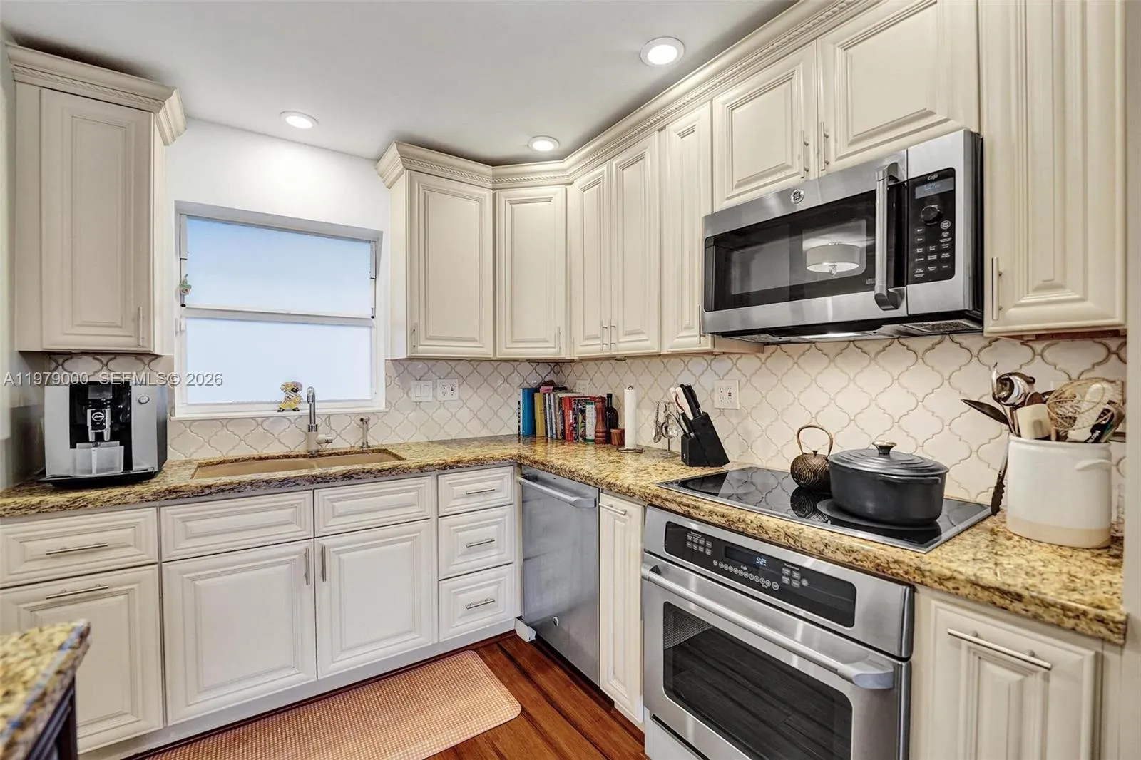 1212 Se 2nd Ct 301, Fort Lauderdale, Florida 33301, Fort Lauderdale, Florida 33301, 2 Bedrooms Bedrooms, ,2 BathroomsBathrooms,Residential,For Sale,1212 Se 2nd Ct 301, Fort Lauderdale, Florida 33301,A11979000