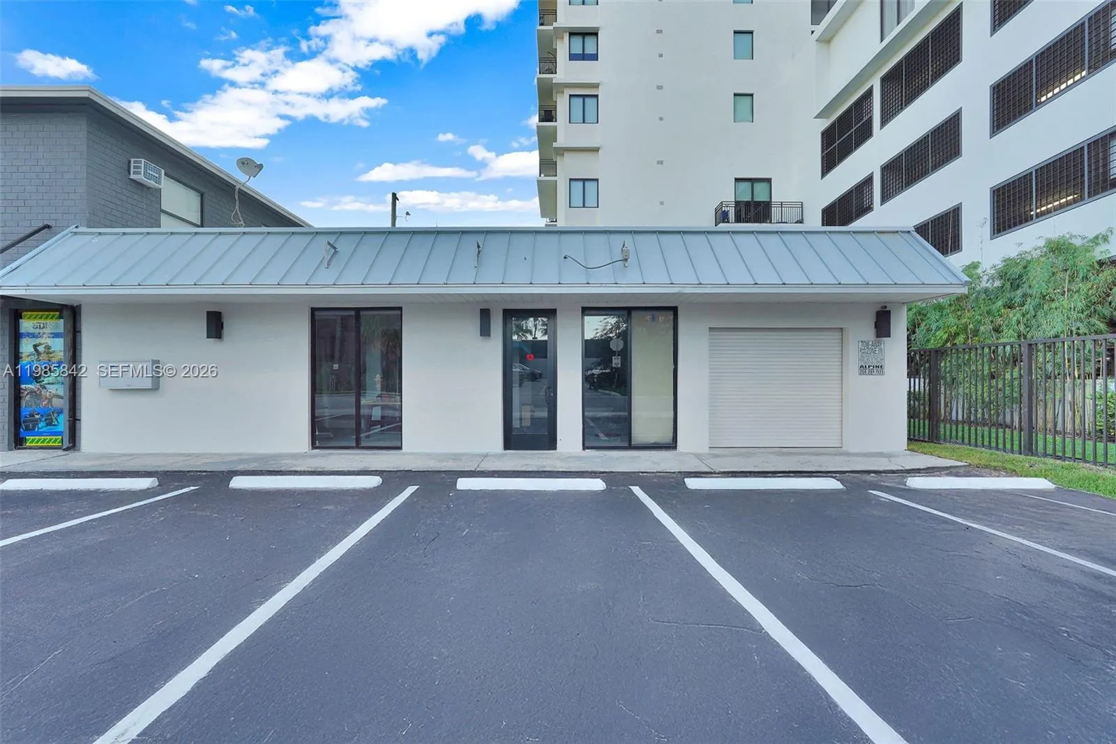 24 Ne 1st Ave, Dania Beach, Florida 33004, Dania Beach, Florida 33004, ,Commercial Sale,For Sale,24 Ne 1st Ave, Dania Beach, Florida 33004,A11985842