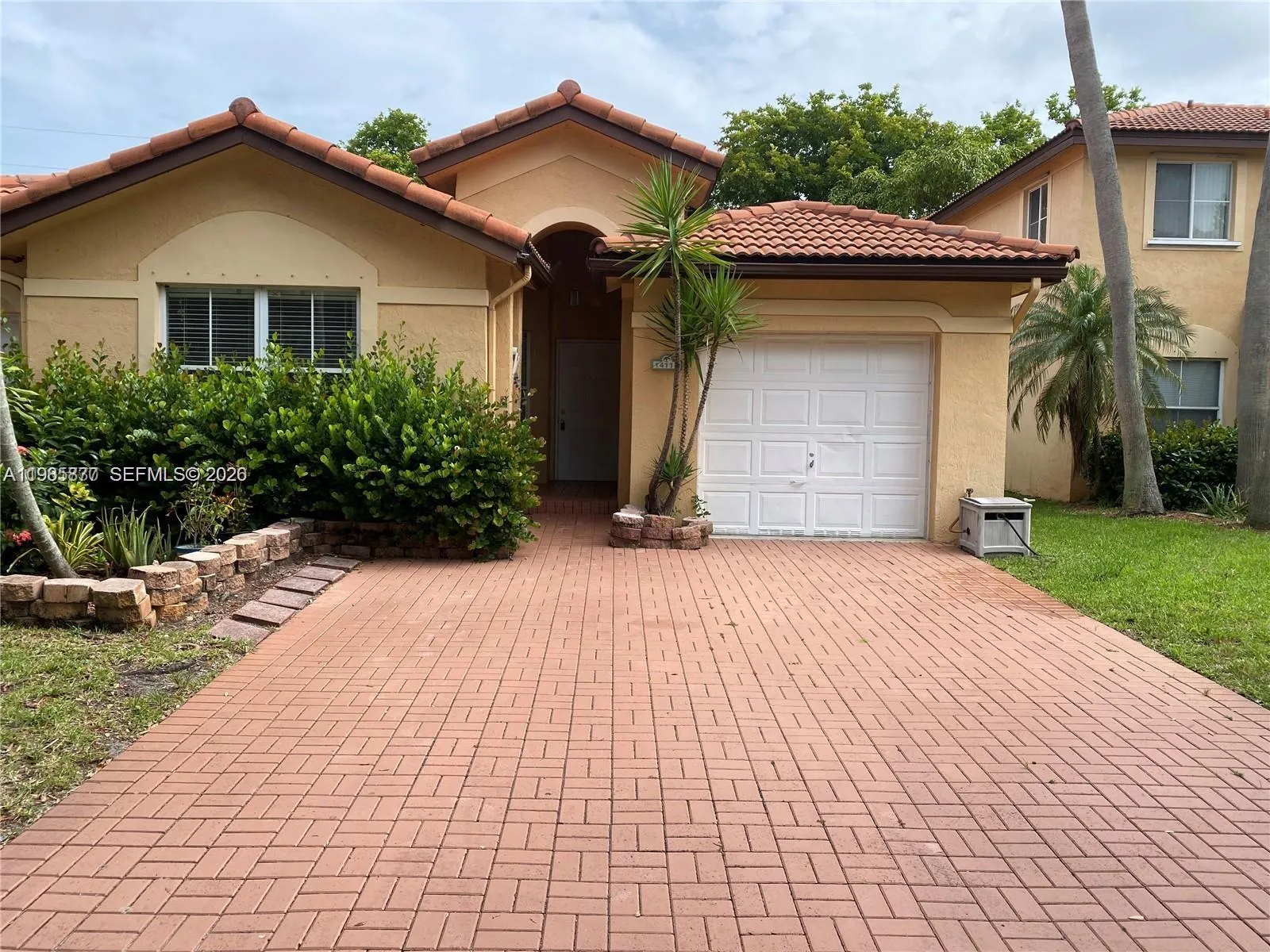 14117 N Forest Oak Cir, Davie, Florida 33325, Davie, Florida 33325, 3 Bedrooms Bedrooms, ,2 BathroomsBathrooms,Residential Lease,For Rent,14117 N Forest Oak Cir, Davie, Florida 33325,A11985877