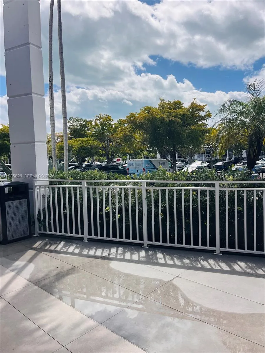 260 Crandon Blvd C41, Key Biscayne, Florida 33149, Key Biscayne, Florida 33149, ,Commercial Lease,For Rent,260 Crandon Blvd C41, Key Biscayne, Florida 33149,A11985896