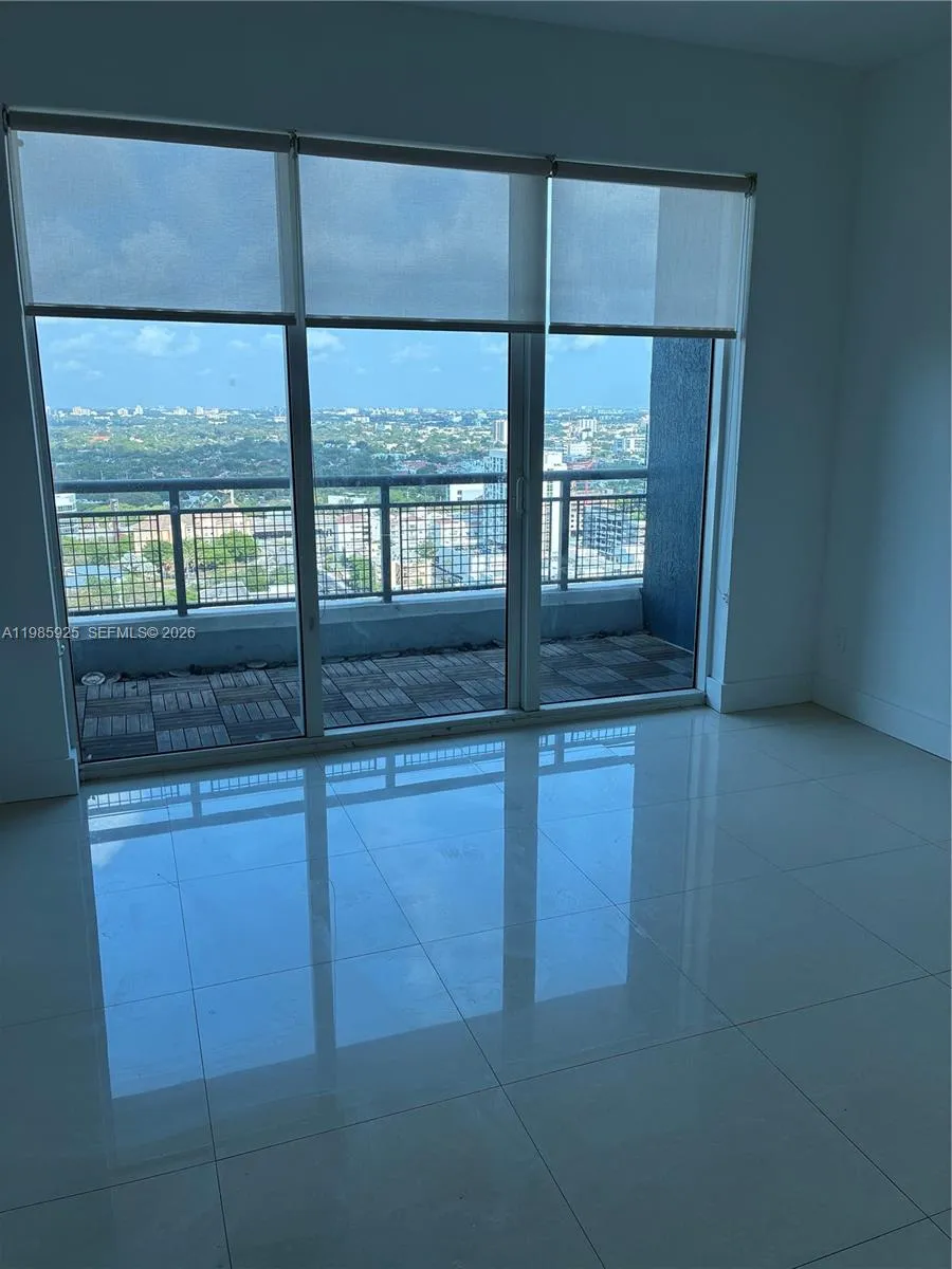 60 Sw 13 St 2007, Miami, Florida 33130, Miami, Florida 33130, 1 Bedroom Bedrooms, ,1 BathroomBathrooms,Residential Lease,For Rent,60 Sw 13 St 2007, Miami, Florida 33130,A11985925