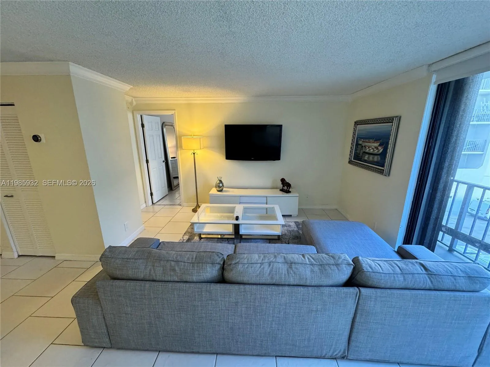 2625 Collins Ave 320, Miami Beach, Florida 33140, Miami Beach, Florida 33140, 1 Bedroom Bedrooms, ,1 BathroomBathrooms,Residential Lease,For Rent,2625 Collins Ave 320, Miami Beach, Florida 33140,A11985932