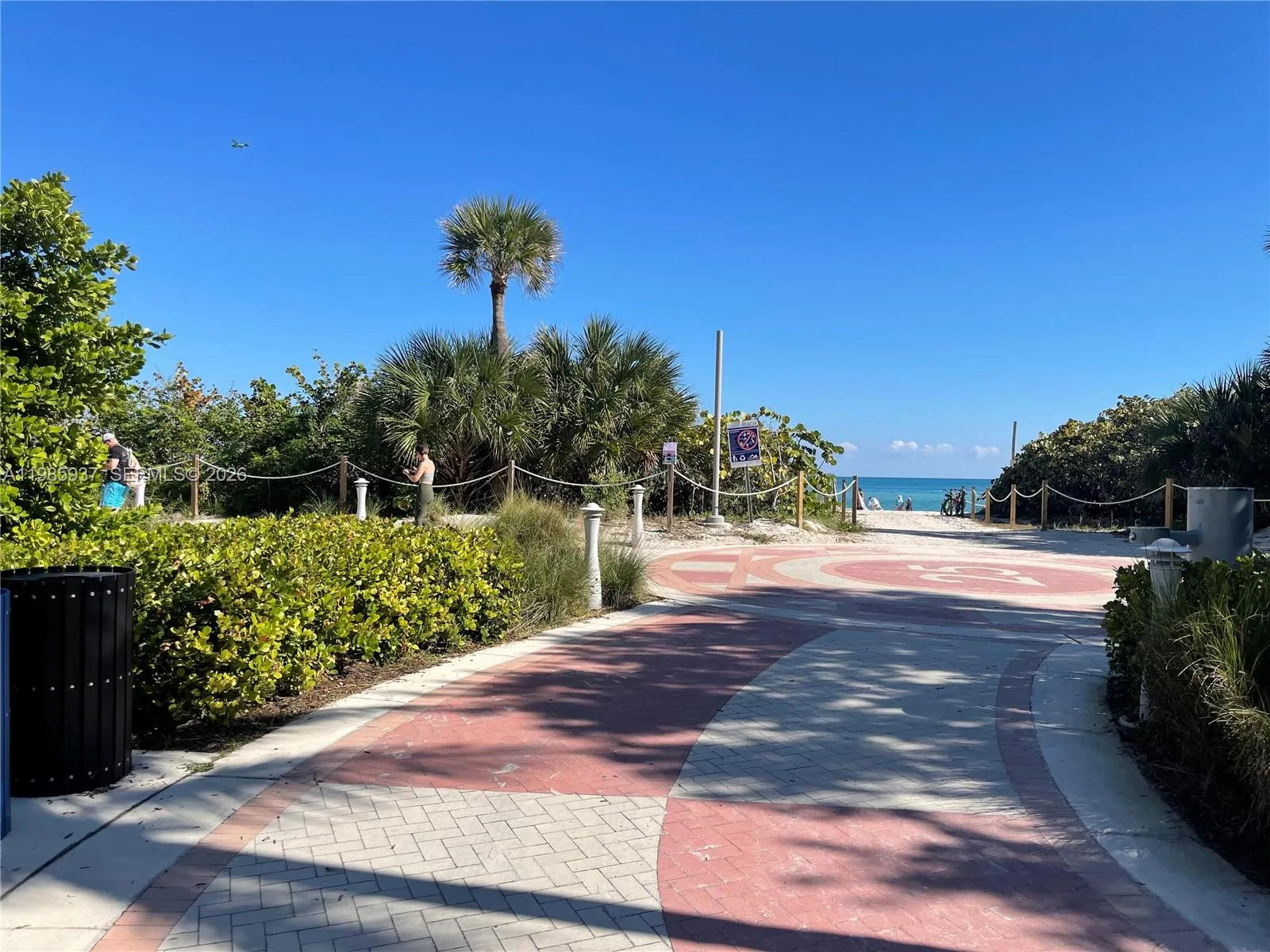 2555 Collins Ave 2002, Miami Beach, Florida 33140, Miami Beach, Florida 33140, 2 Bedrooms Bedrooms, ,2 BathroomsBathrooms,Residential,For Sale,2555 Collins Ave 2002, Miami Beach, Florida 33140,A11985937