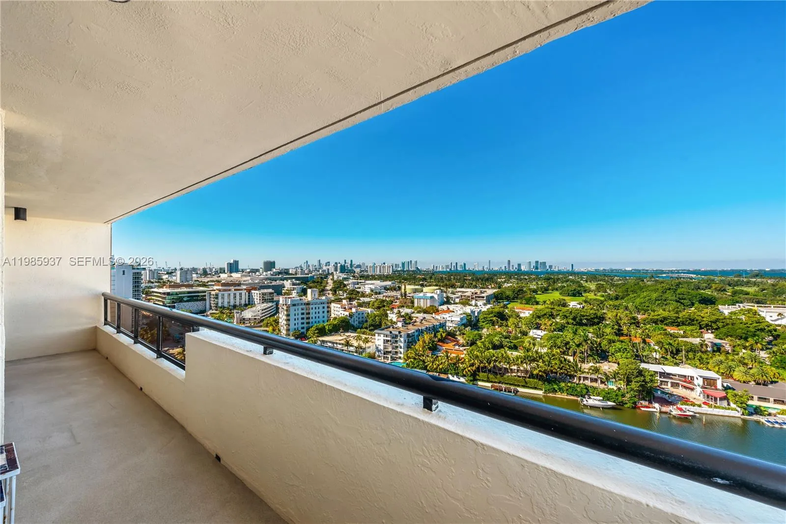 2555 Collins Ave 2002, Miami Beach, Florida 33140, Miami Beach, Florida 33140, 2 Bedrooms Bedrooms, ,2 BathroomsBathrooms,Residential,For Sale,2555 Collins Ave 2002, Miami Beach, Florida 33140,A11985937