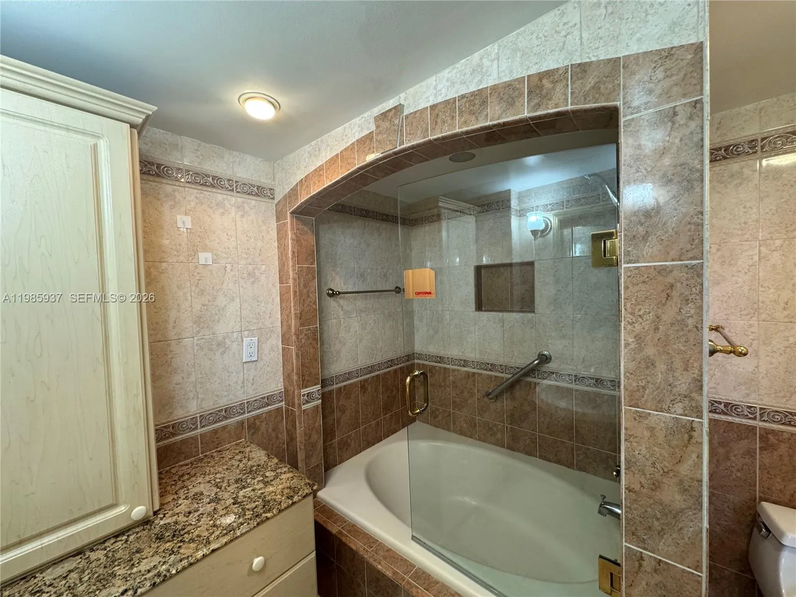 2555 Collins Ave 2002, Miami Beach, Florida 33140, Miami Beach, Florida 33140, 2 Bedrooms Bedrooms, ,2 BathroomsBathrooms,Residential,For Sale,2555 Collins Ave 2002, Miami Beach, Florida 33140,A11985937