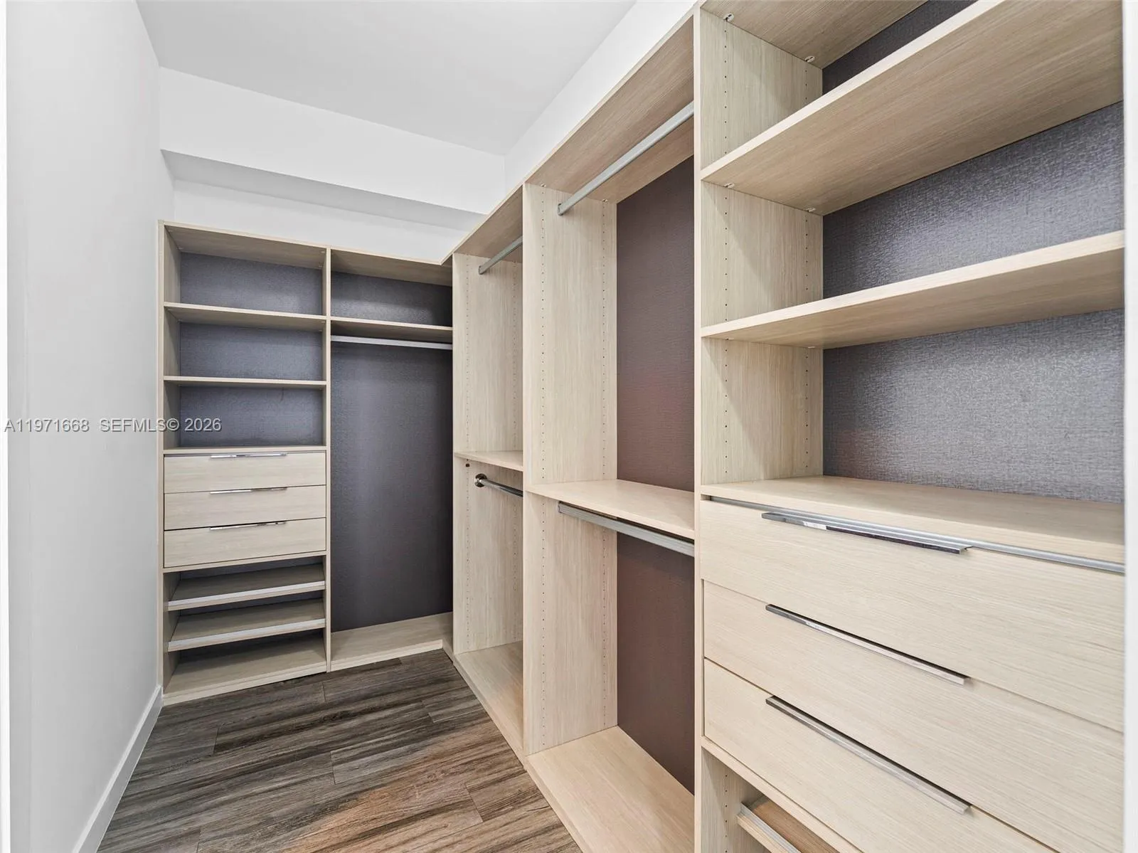 2955 Bird Ave 1a, Miami, Florida 33133, Miami, Florida 33133, 2 Bedrooms Bedrooms, ,2 BathroomsBathrooms,Residential Lease,For Rent,2955 Bird Ave 1a, Miami, Florida 33133,A11971668