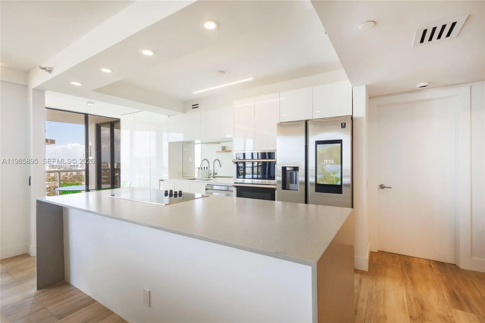 3640 Yacht Club Dr 1701, Aventura, Florida 33180, Aventura, Florida 33180, 3 Bedrooms Bedrooms, ,2 BathroomsBathrooms,Residential,For Sale,3640 Yacht Club Dr 1701, Aventura, Florida 33180,A11985895