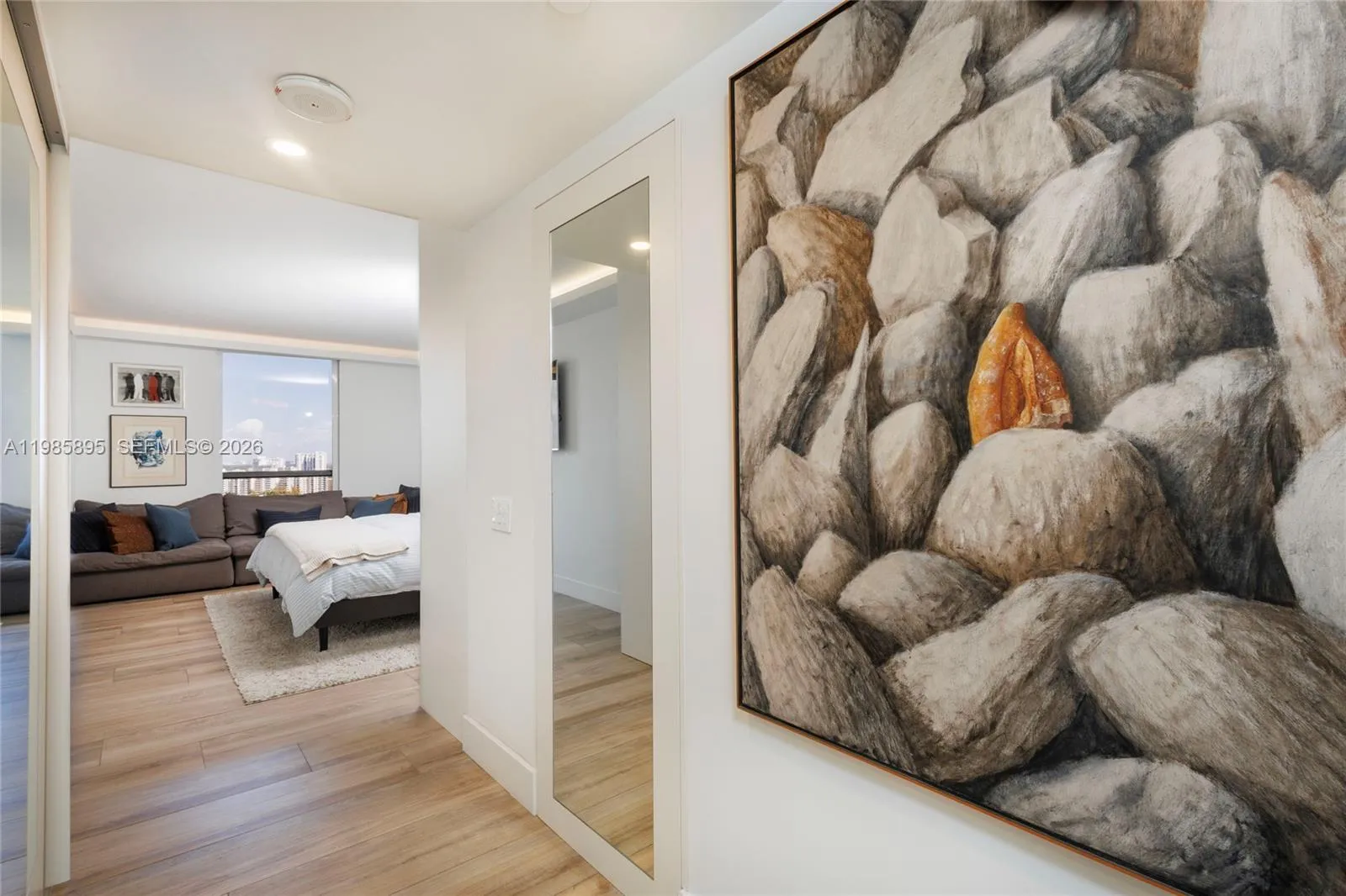 Master Bedroom\n