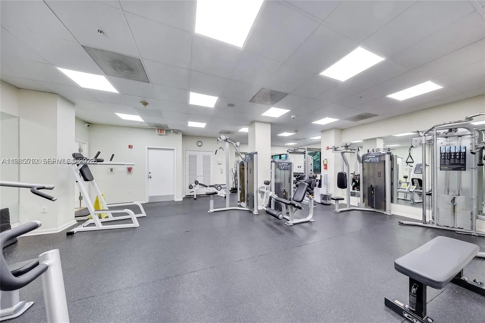 2333 Ne Brickell Ave 1009, Miami, Florida 33129, Miami, Florida 33129, 1 Bedroom Bedrooms, ,2 BathroomsBathrooms,Residential,For Sale,2333 Ne Brickell Ave 1009, Miami, Florida 33129,A11985512