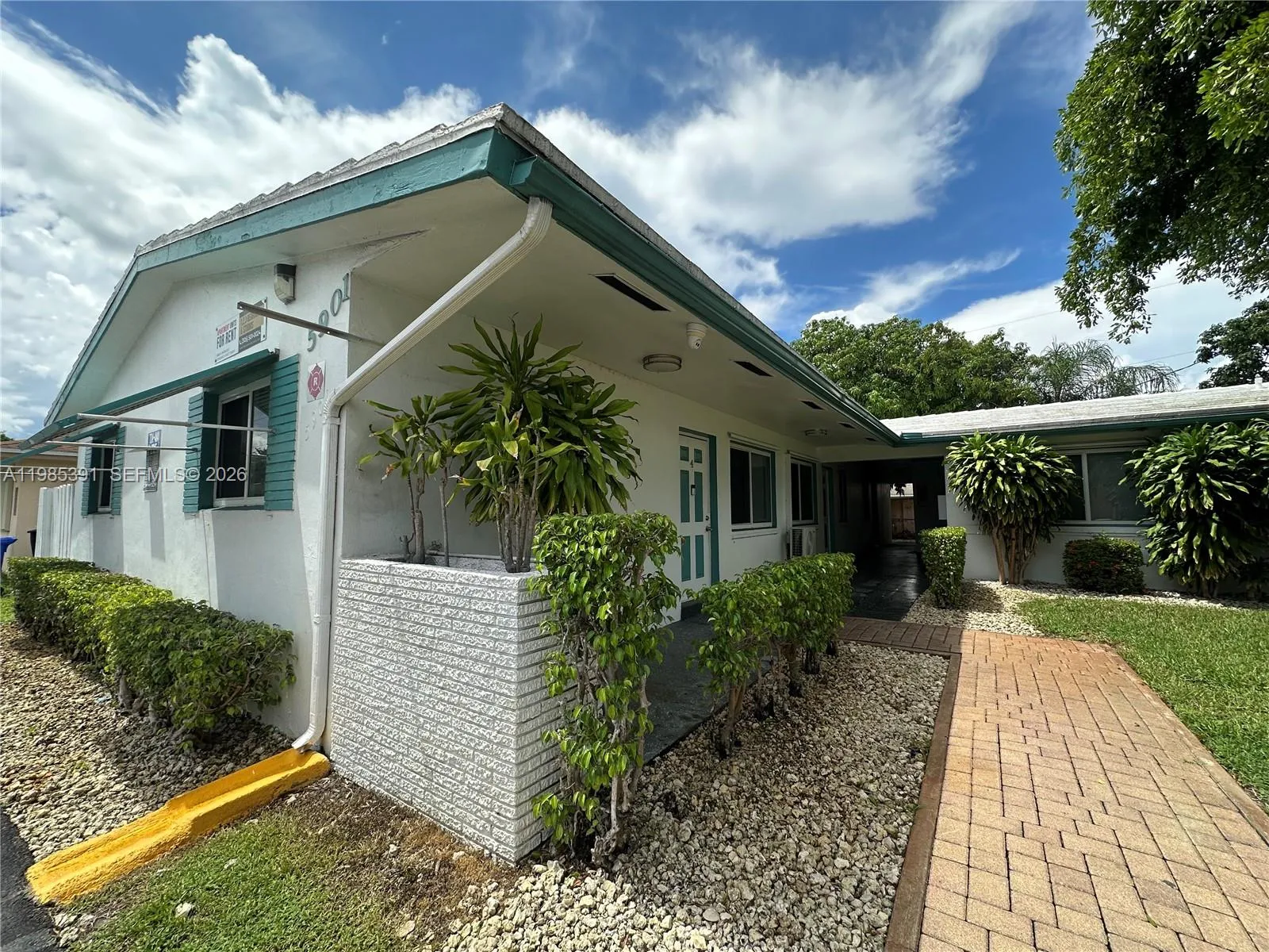 5901 Ne 18th Ave 2, Fort Lauderdale, Florida 33334, Fort Lauderdale, Florida 33334, 1 Bedroom Bedrooms, ,1 BathroomBathrooms,Residential Lease,For Rent,5901 Ne 18th Ave 2, Fort Lauderdale, Florida 33334,A11985391