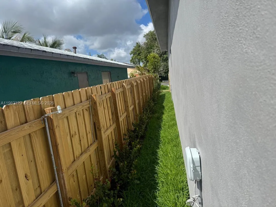 1028 Nw 8th Ave, Fort Lauderdale, Florida 33311, Fort Lauderdale, Florida 33311, 3 Bedrooms Bedrooms, ,3 BathroomsBathrooms,Residential,For Sale,1028 Nw 8th Ave, Fort Lauderdale, Florida 33311,A11983329