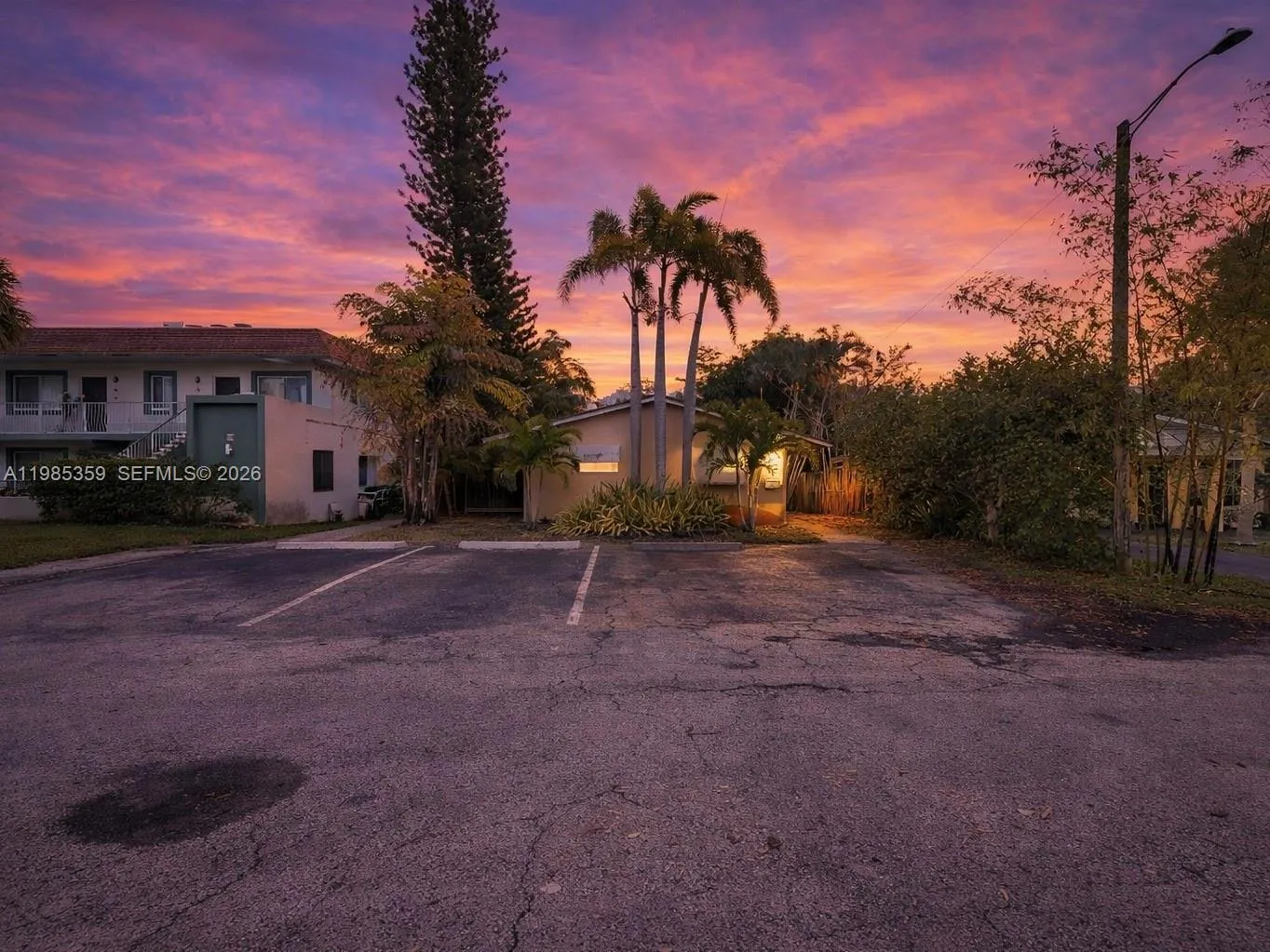 3042 Ne 13th Ave, Oakland Park, Florida 33334, Oakland Park, Florida 33334, ,Residential Income,For Sale,3042 Ne 13th Ave, Oakland Park, Florida 33334,A11985359