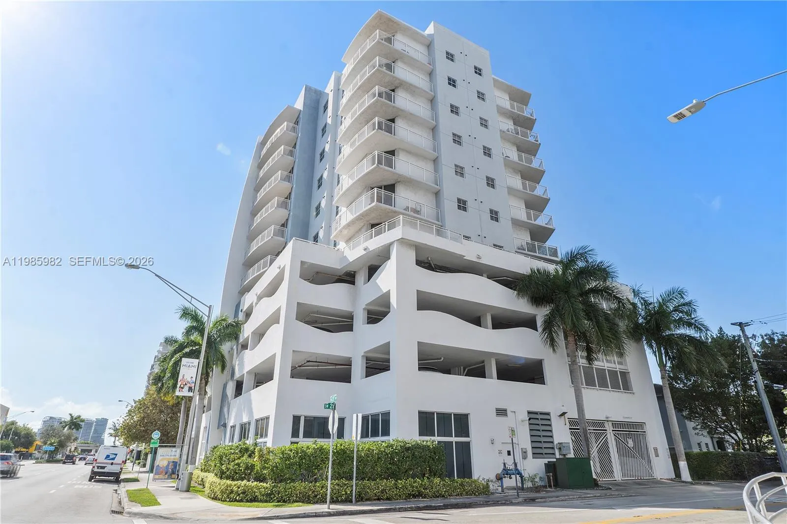 2600 Sw 27th Ave Ph07, Miami, Florida 33133, Miami, Florida 33133, 1 Bedroom Bedrooms, ,1 BathroomBathrooms,Residential Lease,For Rent,2600 Sw 27th Ave Ph07, Miami, Florida 33133,A11985982