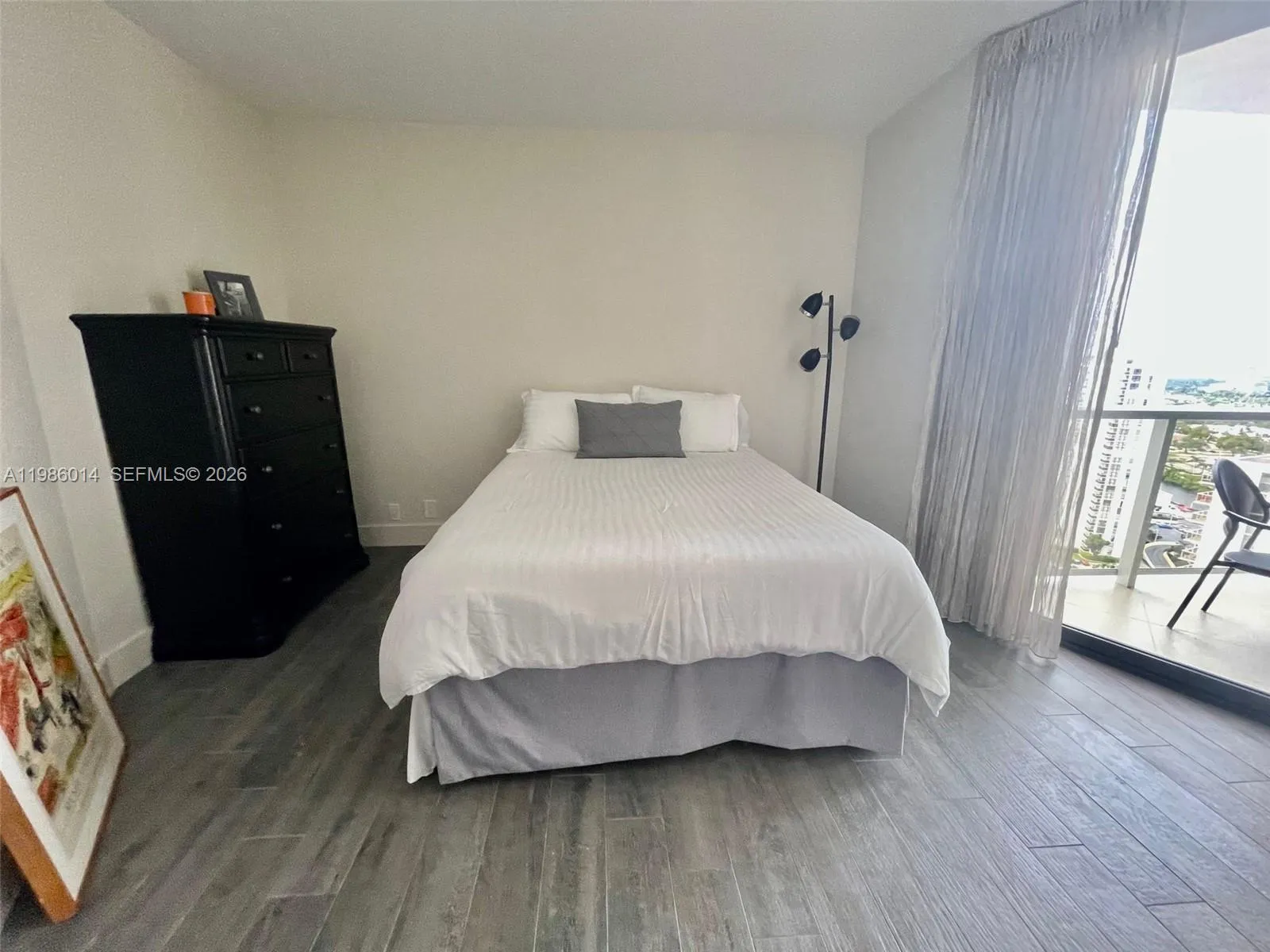 20281 E Country Club Dr 2405, Aventura, Florida 33, Aventura, Florida 33180, 2 Bedrooms Bedrooms, ,2 BathroomsBathrooms,Residential Lease,For Rent,20281 E Country Club Dr 2405, Aventura, Florida 33,A11986014