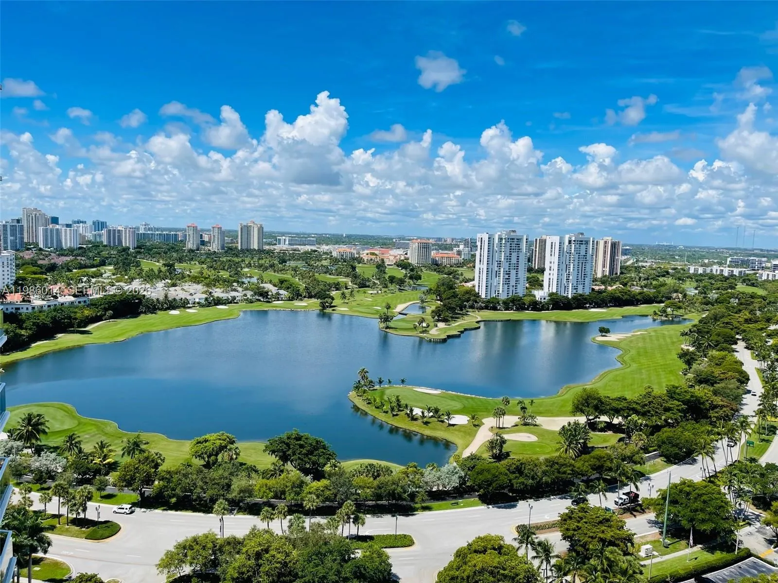 20281 E Country Club Dr 2405, Aventura, Florida 33, Aventura, Florida 33180, 2 Bedrooms Bedrooms, ,2 BathroomsBathrooms,Residential Lease,For Rent,20281 E Country Club Dr 2405, Aventura, Florida 33,A11986014
