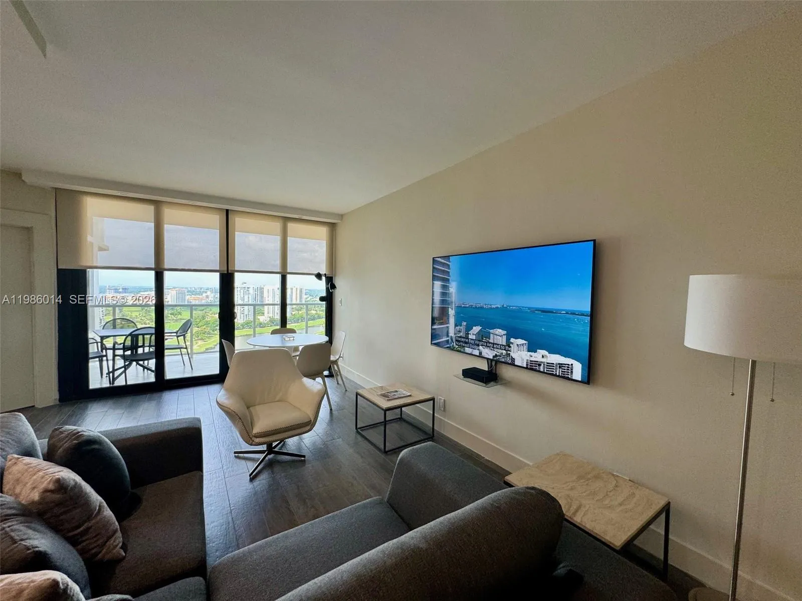 20281 E Country Club Dr 2405, Aventura, Florida 33, Aventura, Florida 33180, 2 Bedrooms Bedrooms, ,2 BathroomsBathrooms,Residential Lease,For Rent,20281 E Country Club Dr 2405, Aventura, Florida 33,A11986014